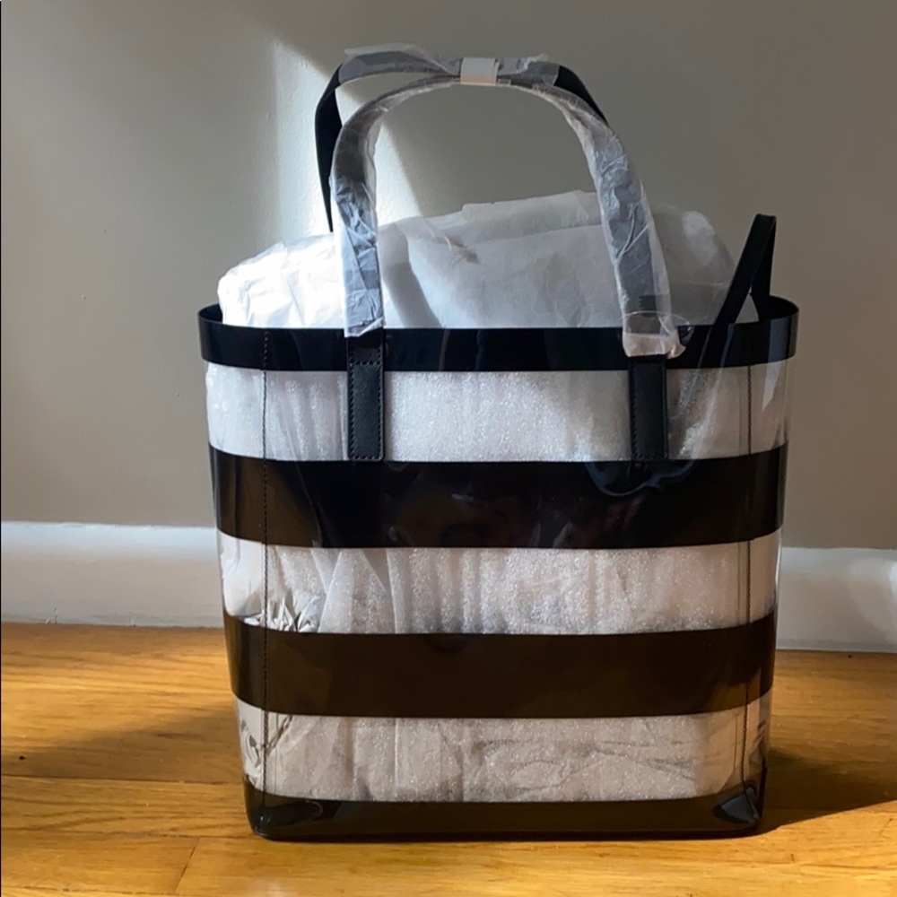 MK tote
